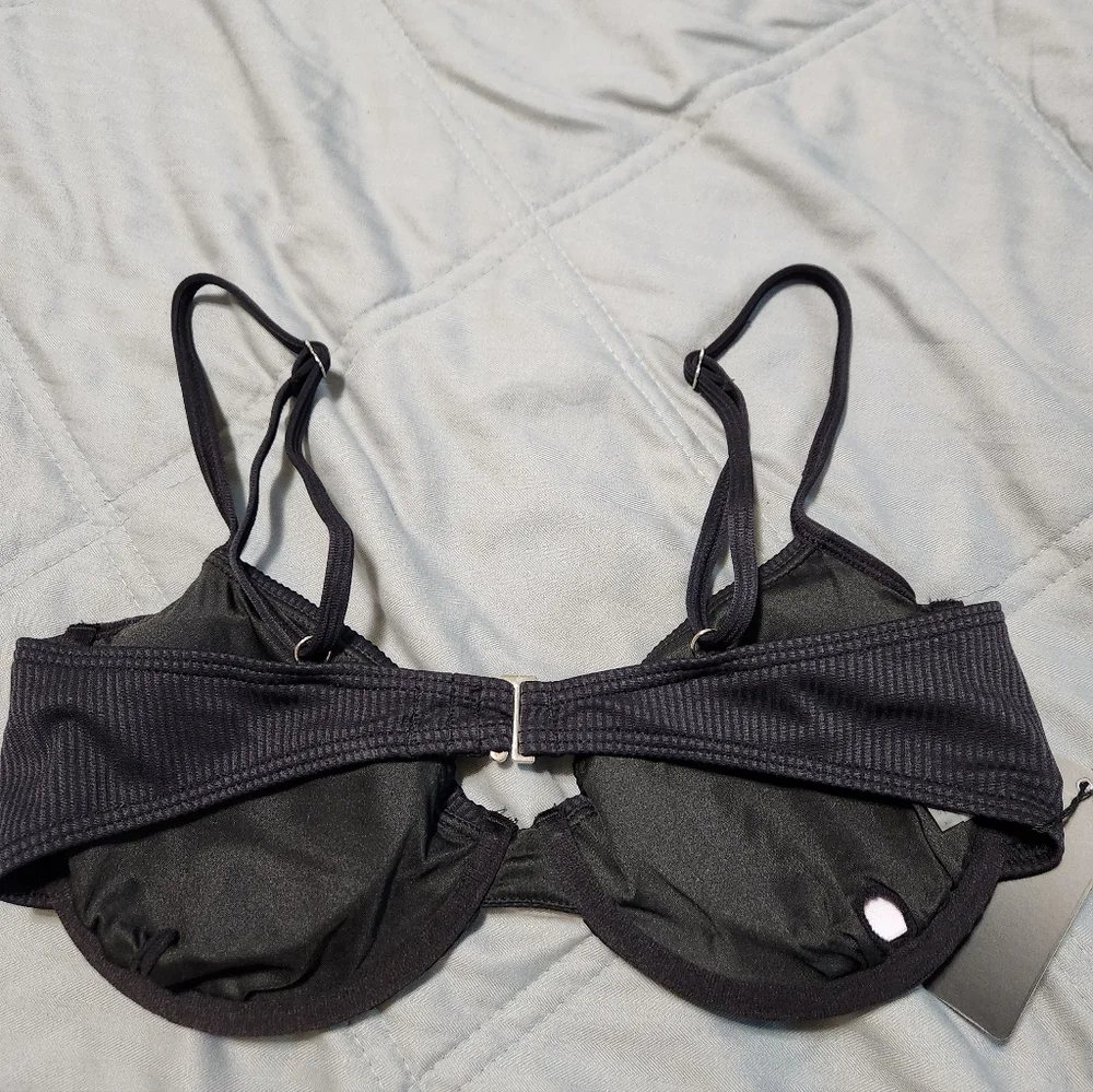 NWT Tempt Me Bikini Top Black Underwire Medium Padded Push Up Swim Bra
